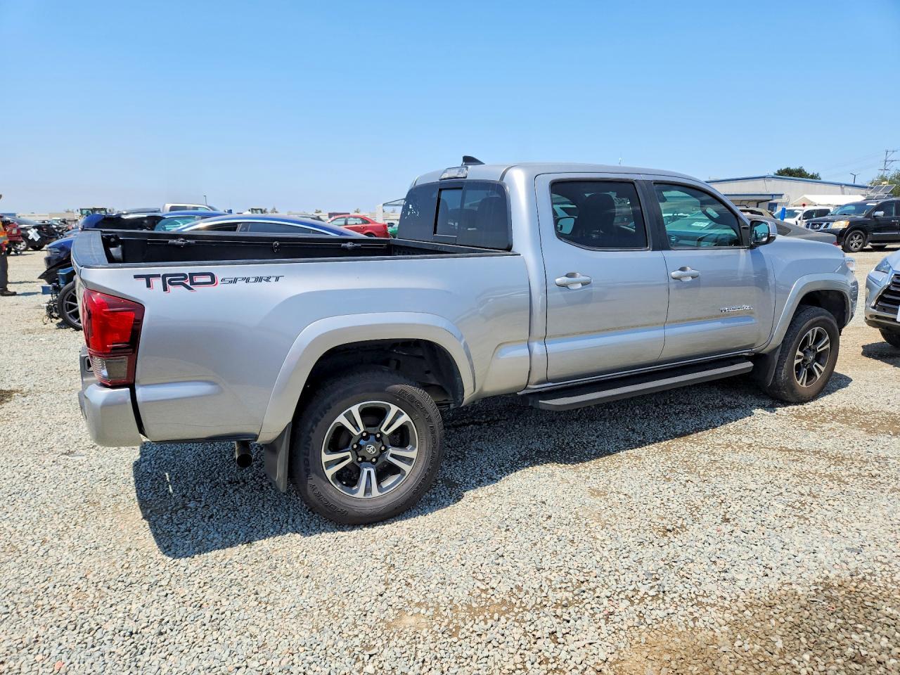 2019 Toyota Tacoma Trd Sport - zdjęcie 3