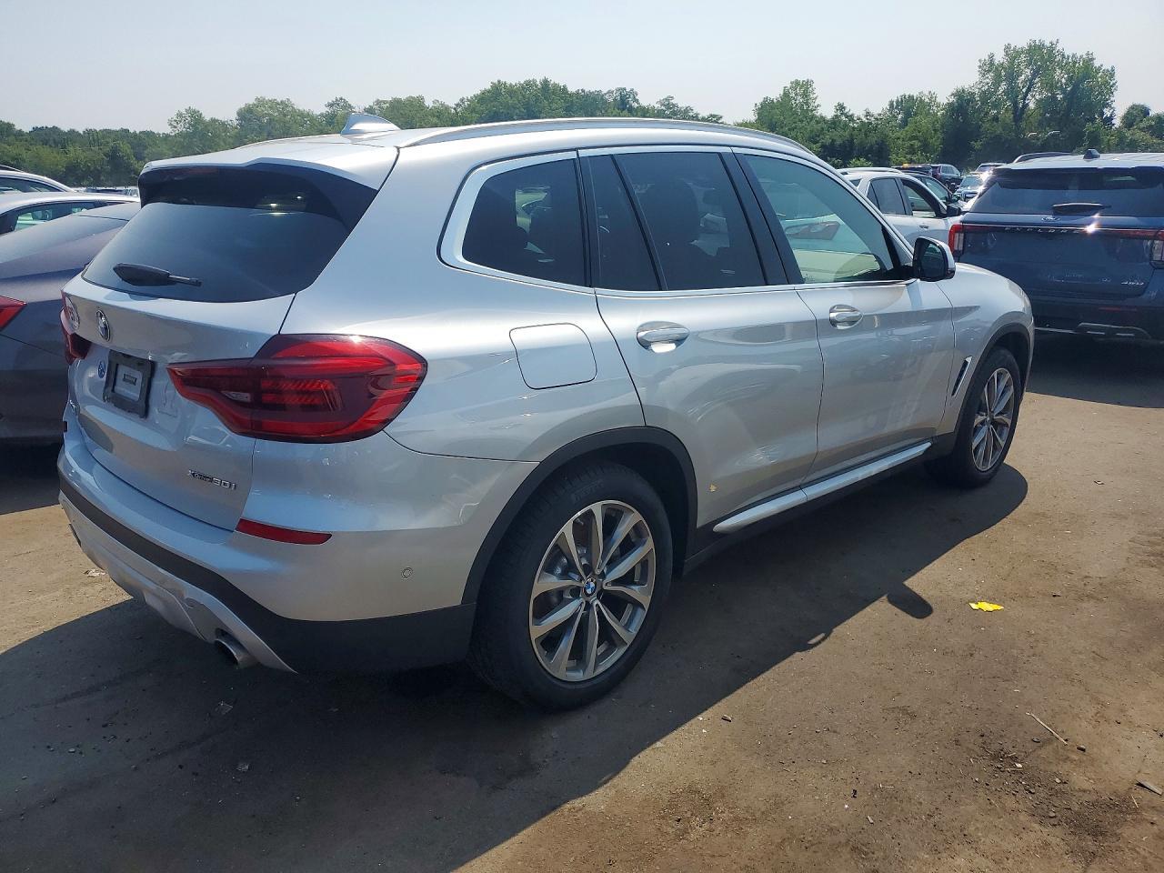 2019 BMW X3 xDrive30I - zdjęcie 3