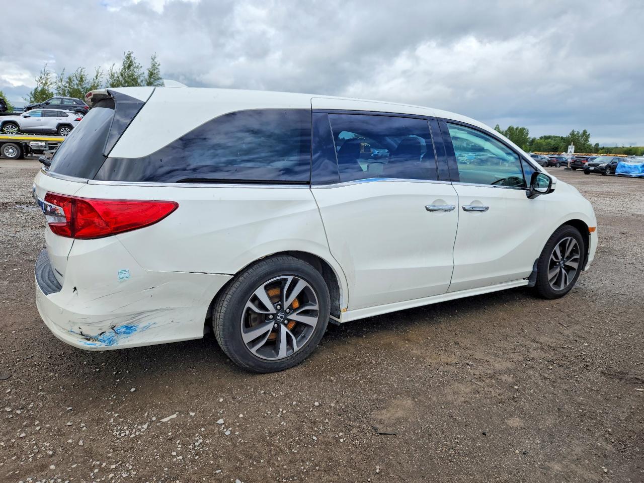 2018 Honda Odyssey Touring - zdjęcie 3