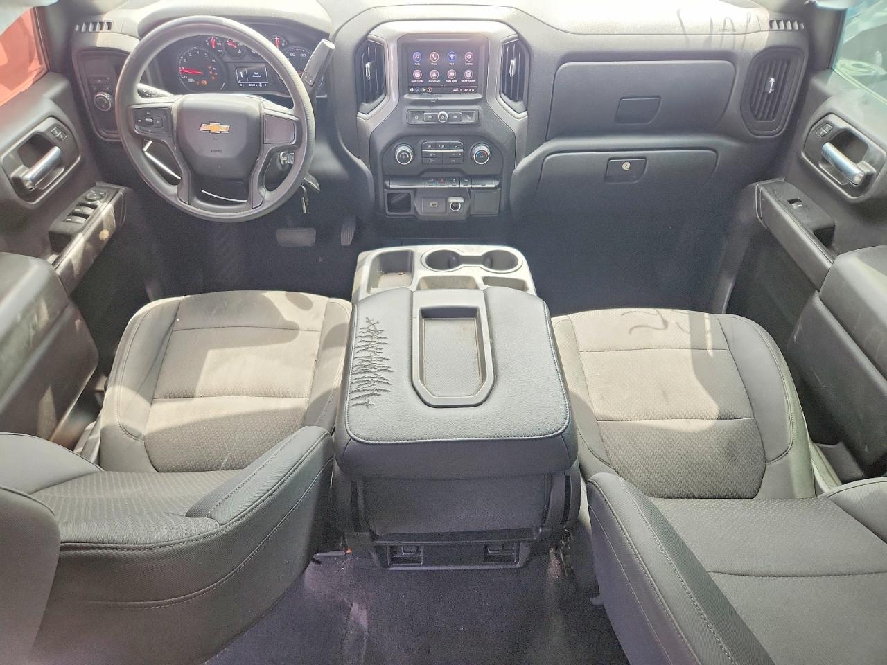 2020 Chevrolet Silverado C1500 Custom - zdjęcie 8