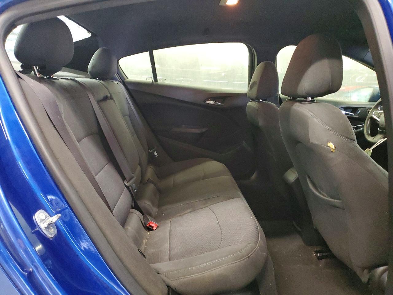2017 Chevrolet Cruze Lt - zdjęcie 10