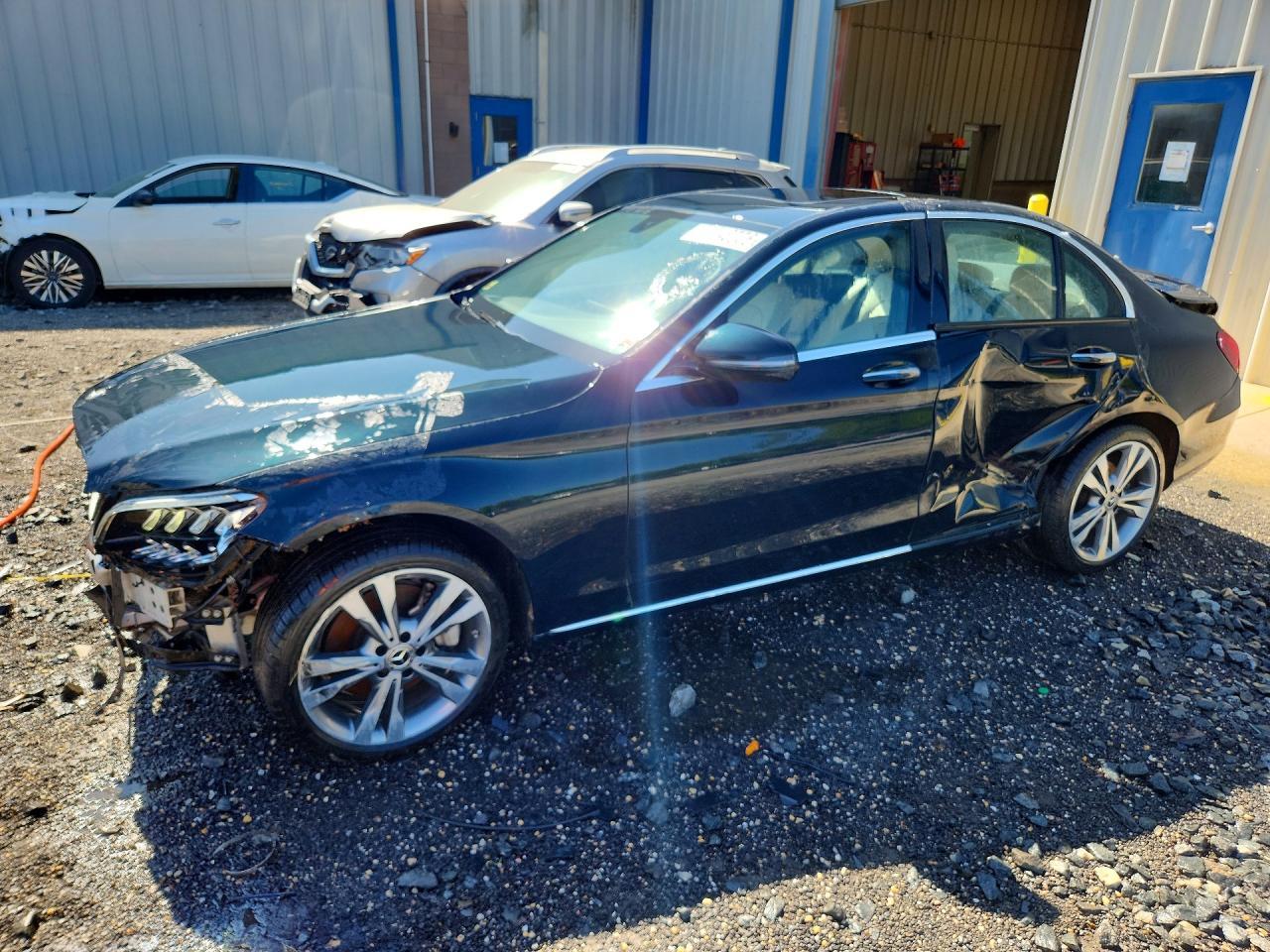 2019 Mercedes-Benz C 300 4Matic - zdjęcie główne