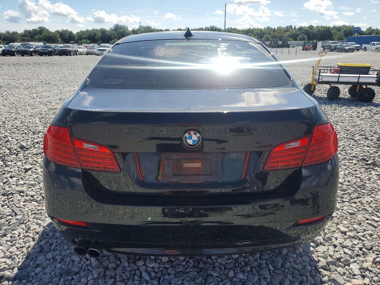 2015 BMW 528 I - zdjęcie 6