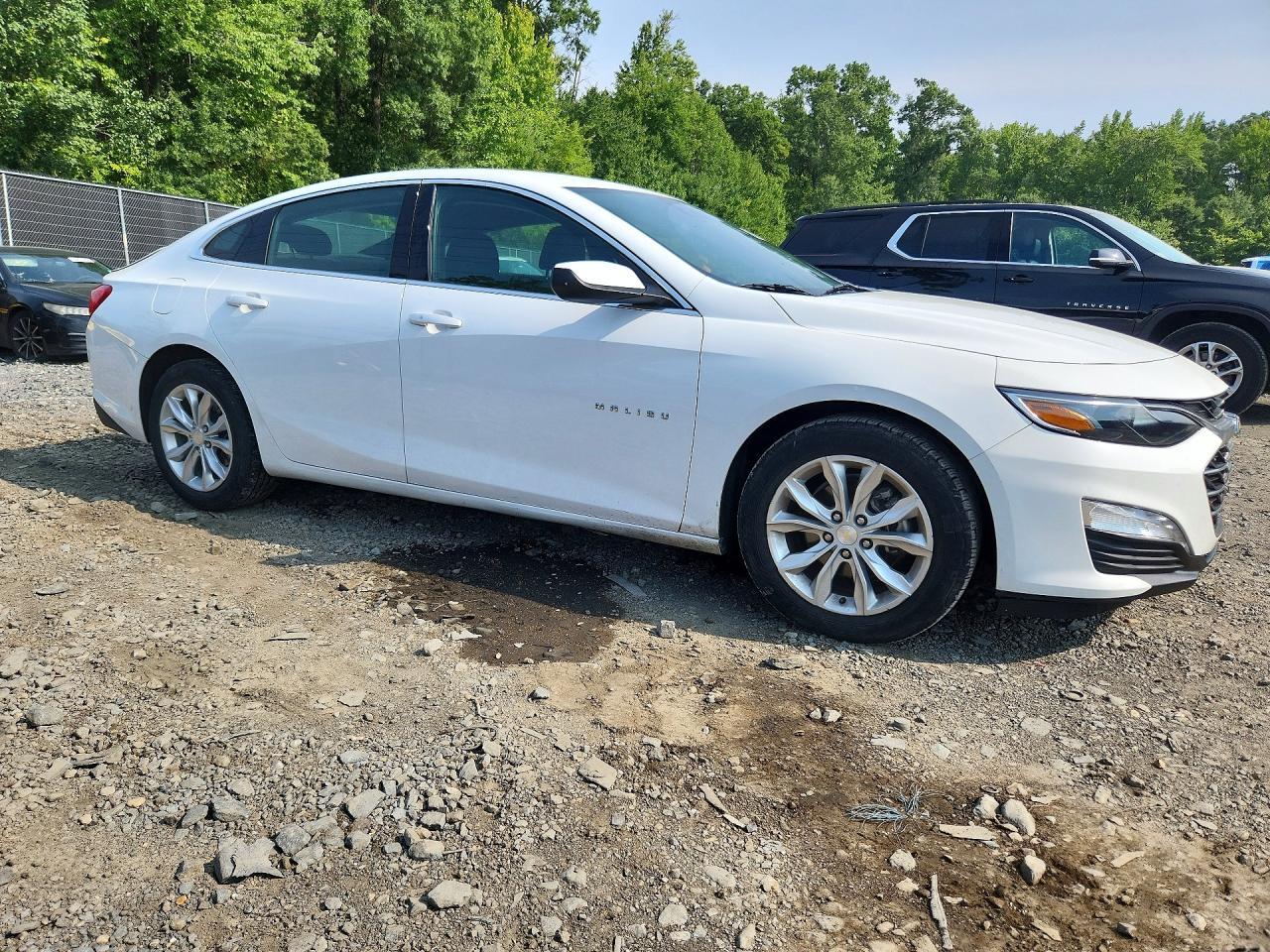 2024 Chevrolet Malibu Lt - zdjęcie 4