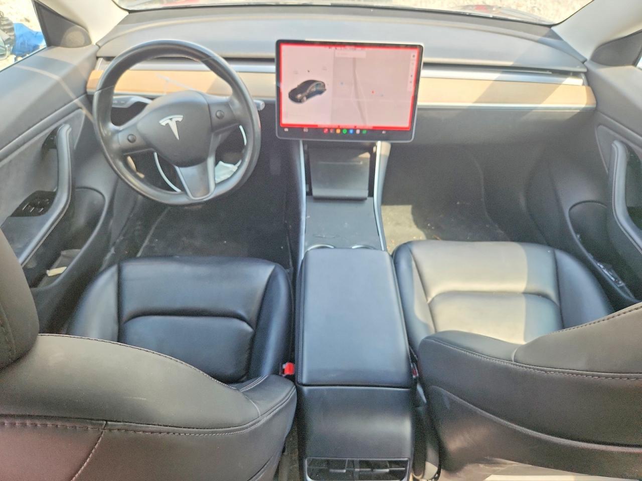 2018 Tesla Model 3 - zdjęcie 8