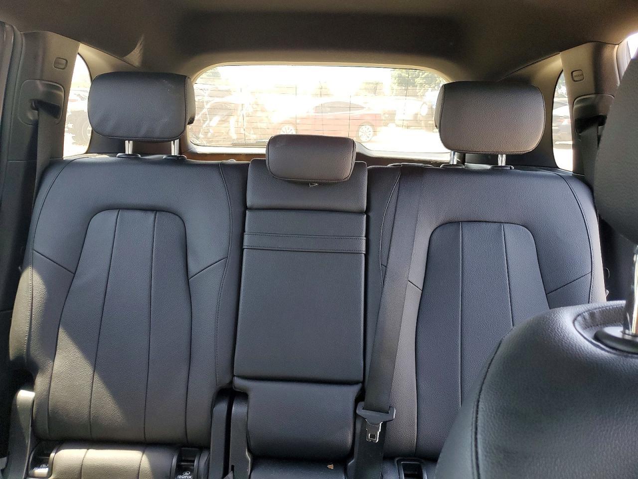 2021 Mercedes-Benz Glb 250 - zdjęcie 10