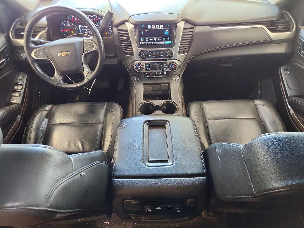 2016 Chevrolet Suburban K1500 Lt - zdjęcie 8