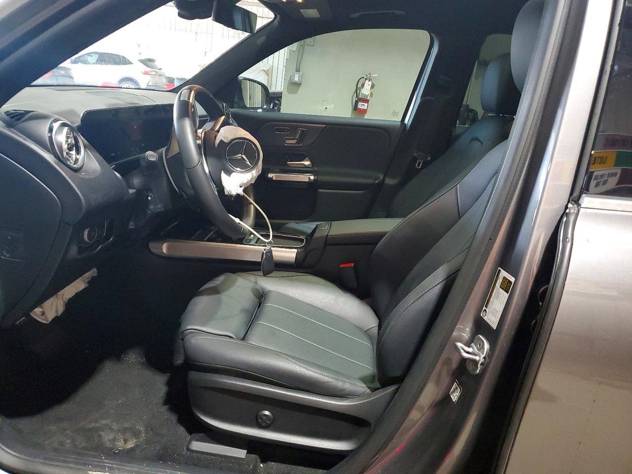 2024 Mercedes-Benz Eqb 300 4Matic - zdjęcie 7
