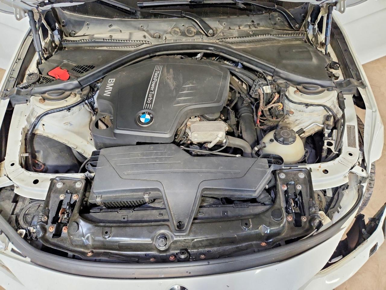 2013 BMW 320 I xDrive - zdjęcie 11
