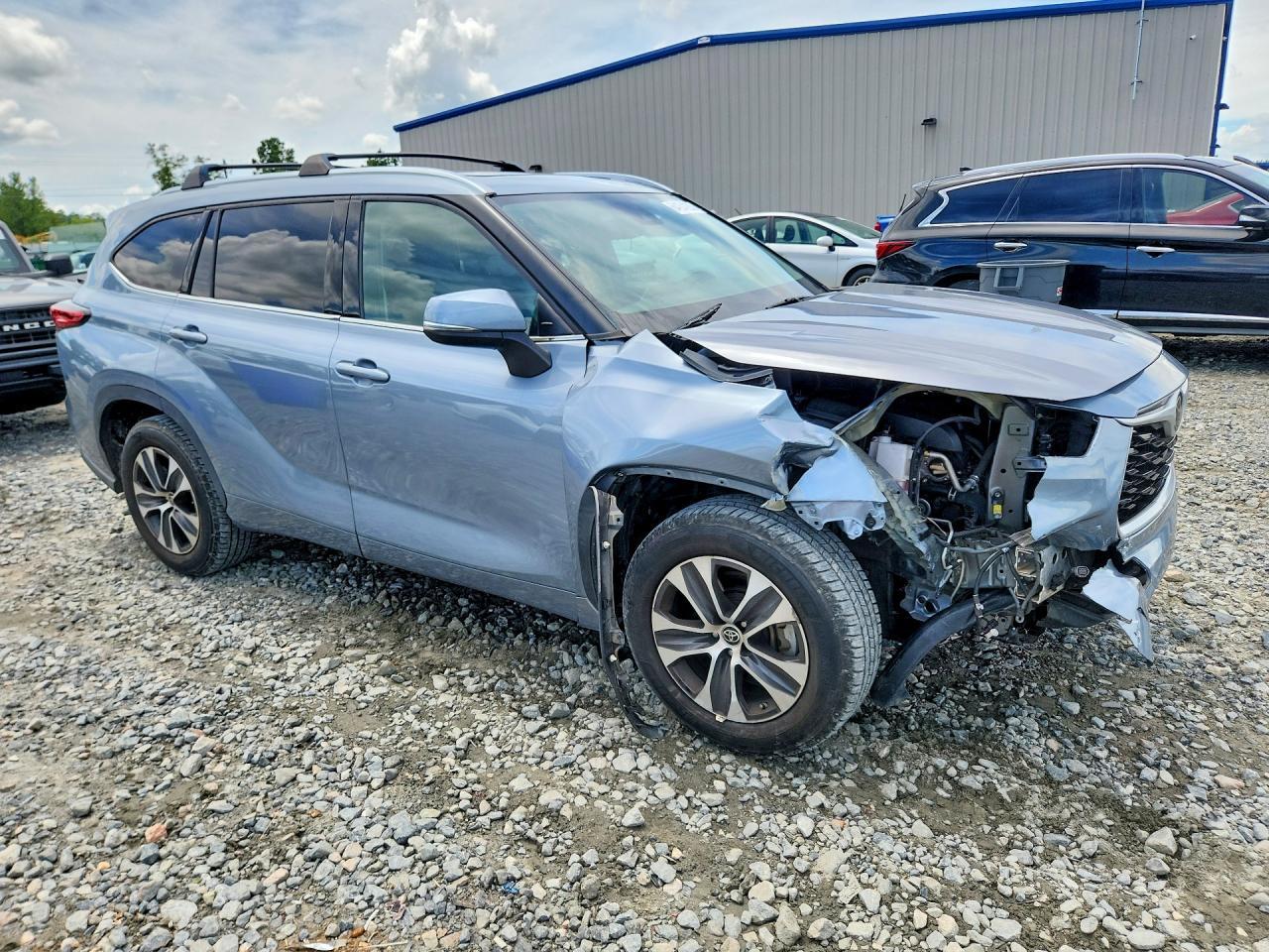 2021 Toyota Highlander Xle - zdjęcie 4
