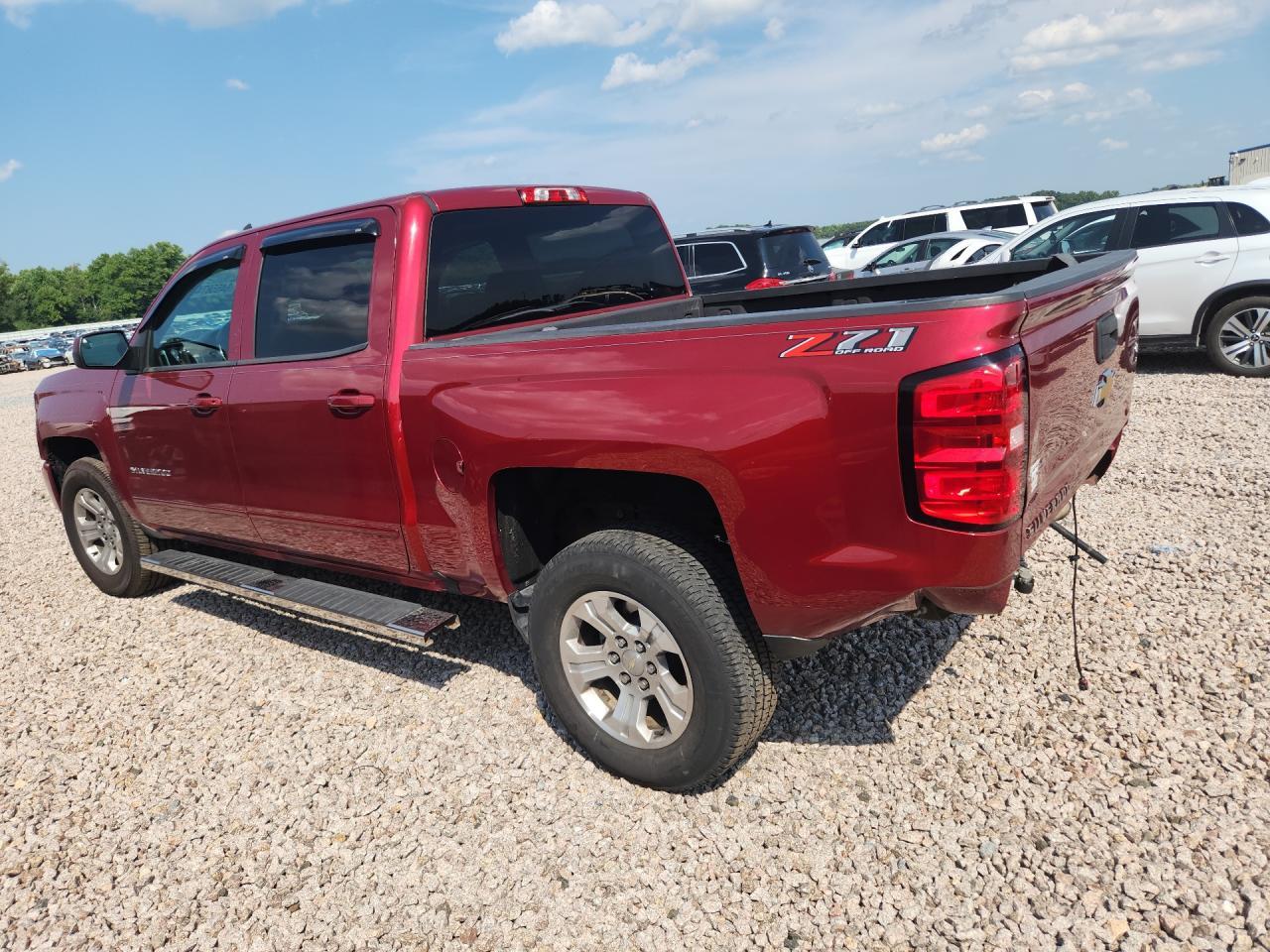 2018 Chevrolet Silverado K1500 Lt - zdjęcie 2