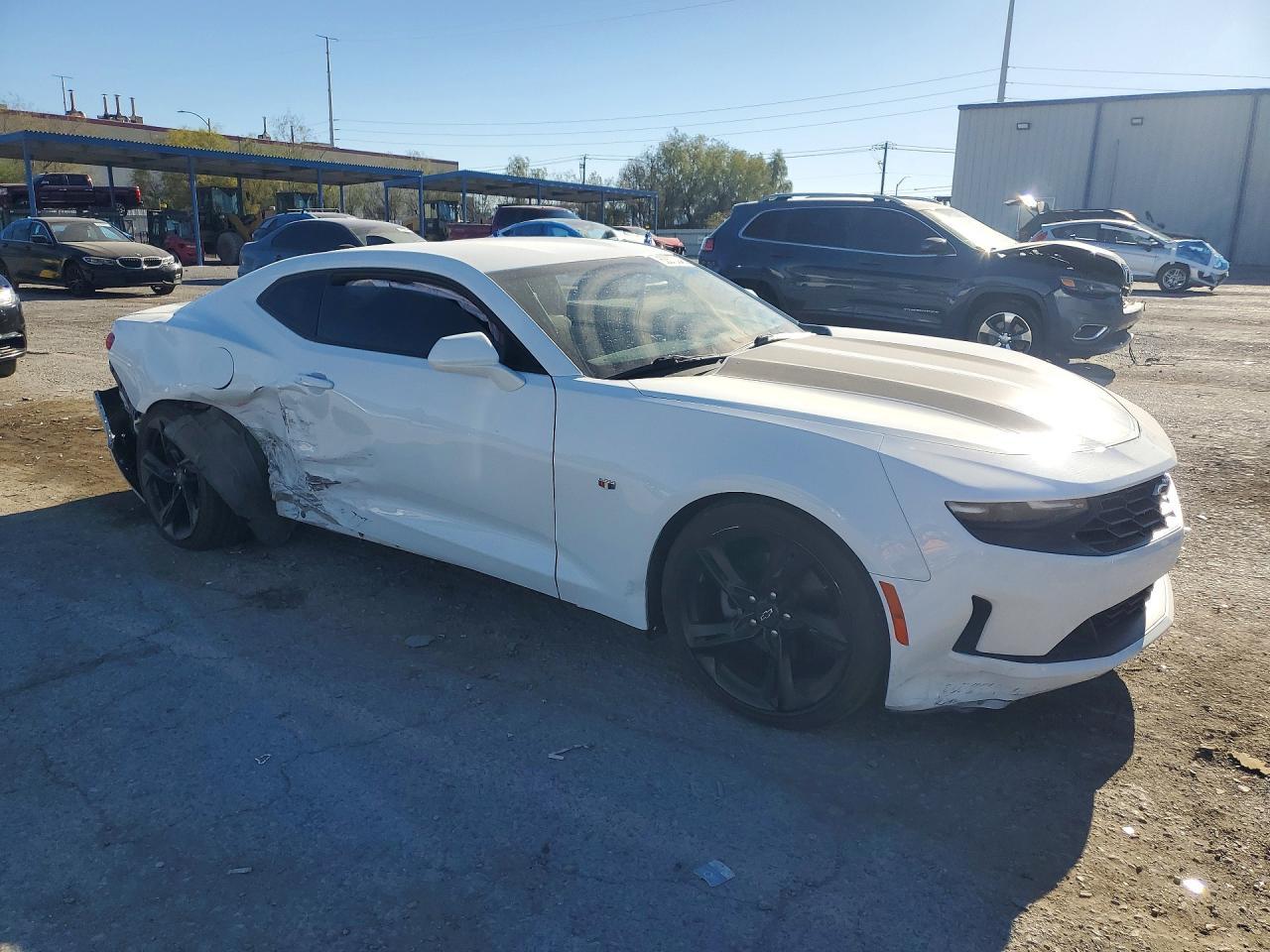 2020 Chevrolet Camaro Ls - zdjęcie 4