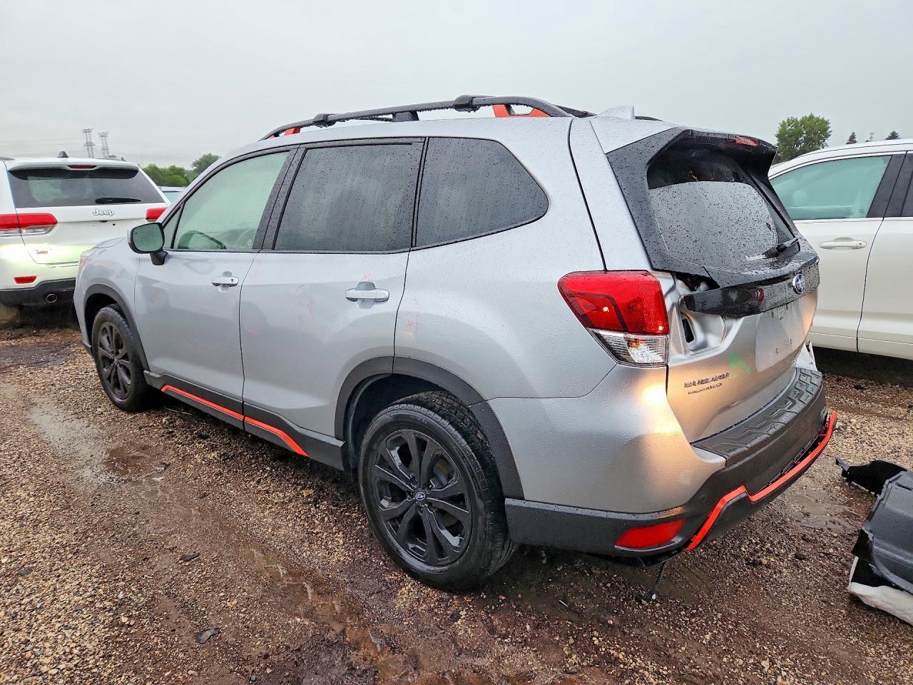 2019 Subaru Forester Sport - zdjęcie 2