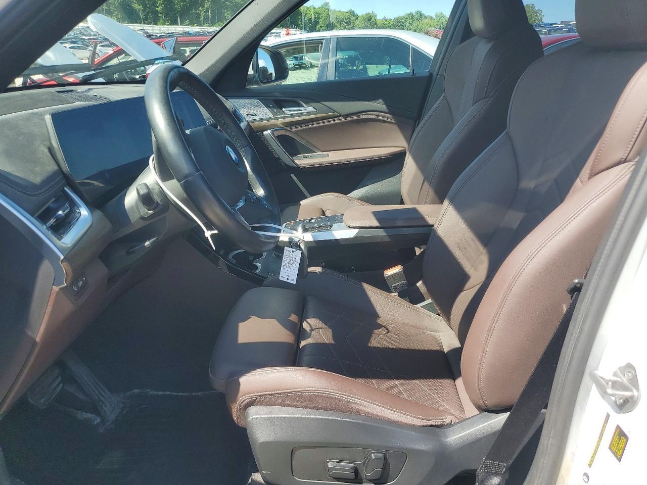 2023 BMW X1 xDrive28I - zdjęcie 7