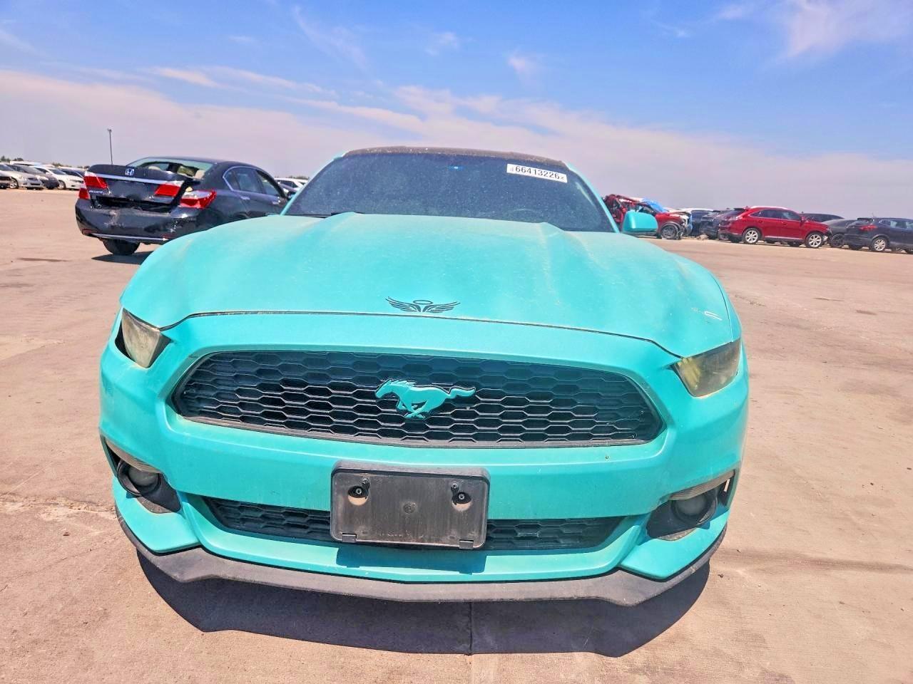 2015 Ford Mustang - zdjęcie 5