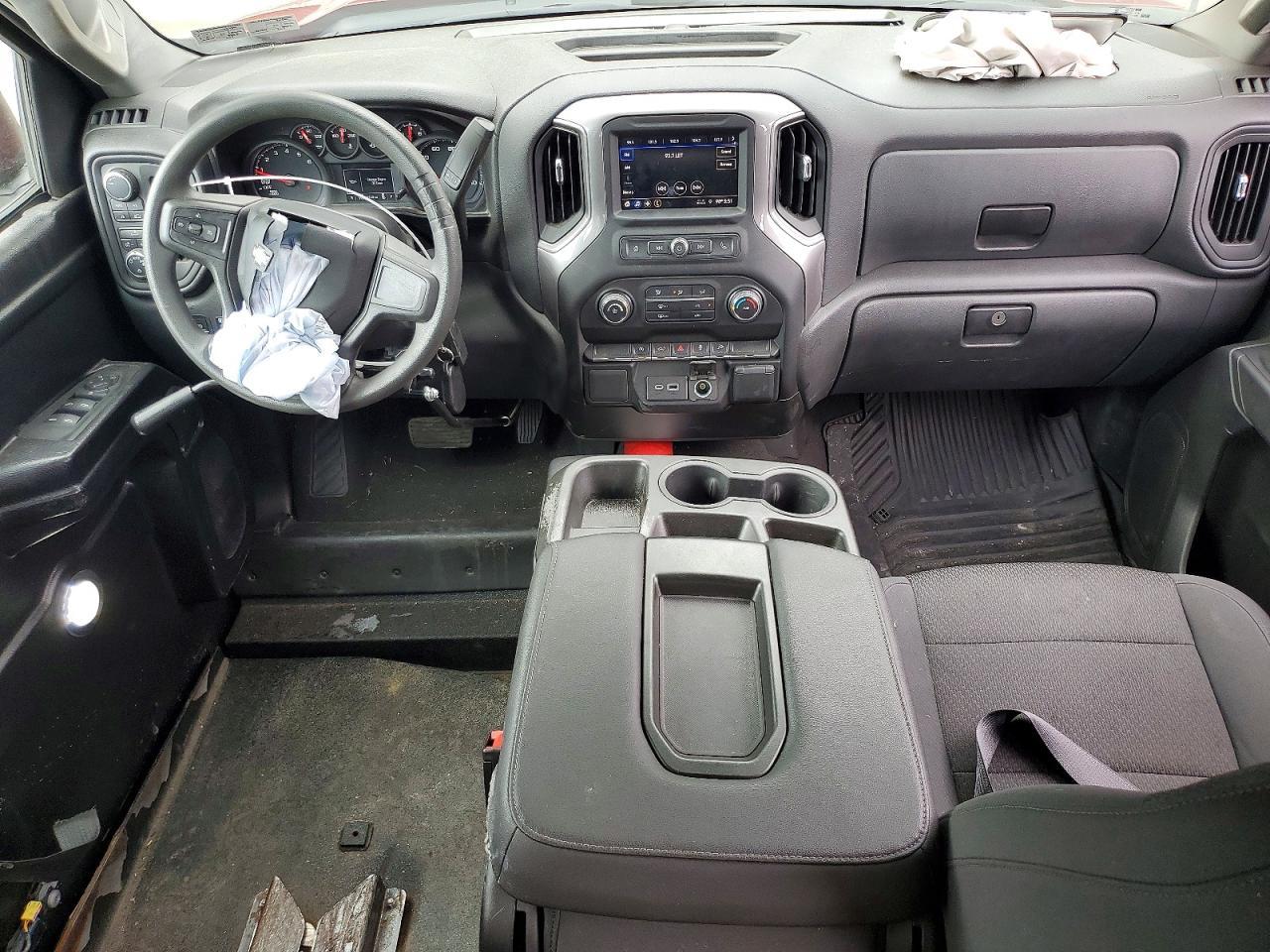 2021 Chevrolet Silverado K1500 Custom - zdjęcie 8