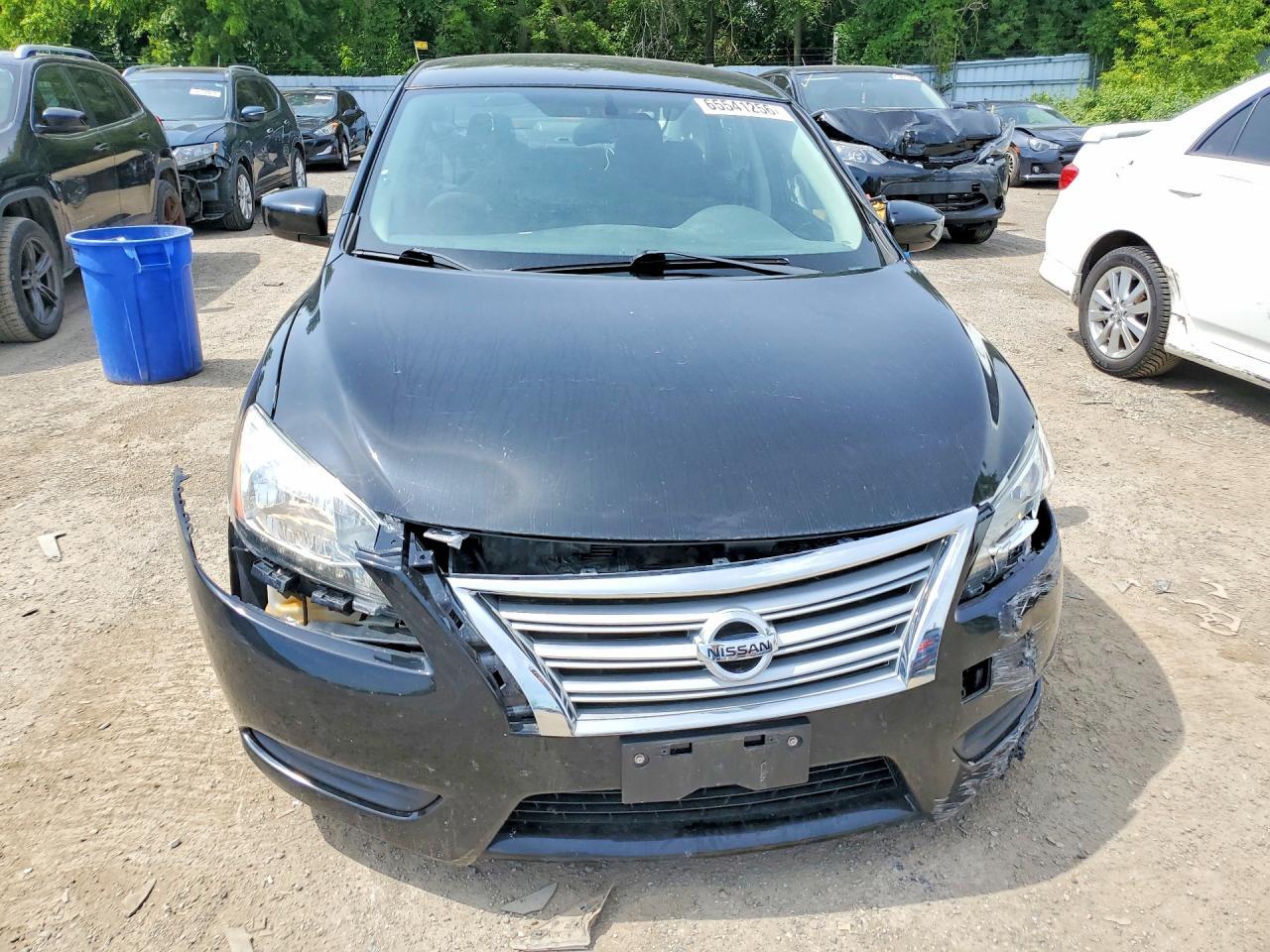 2015 Nissan Sentra S - zdjęcie 5