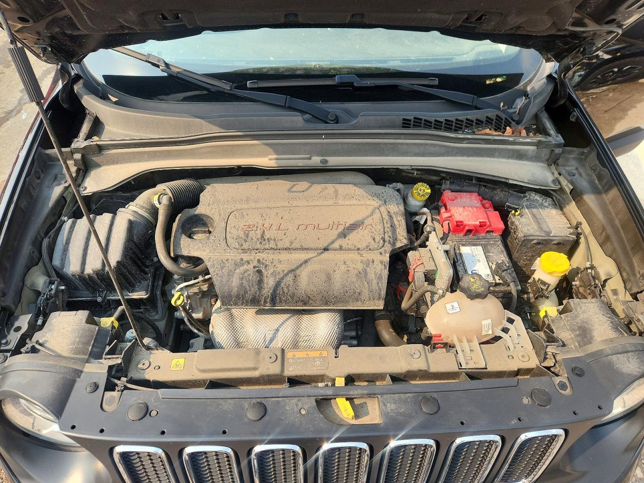 2018 Jeep Renegade Latitude - zdjęcie 12