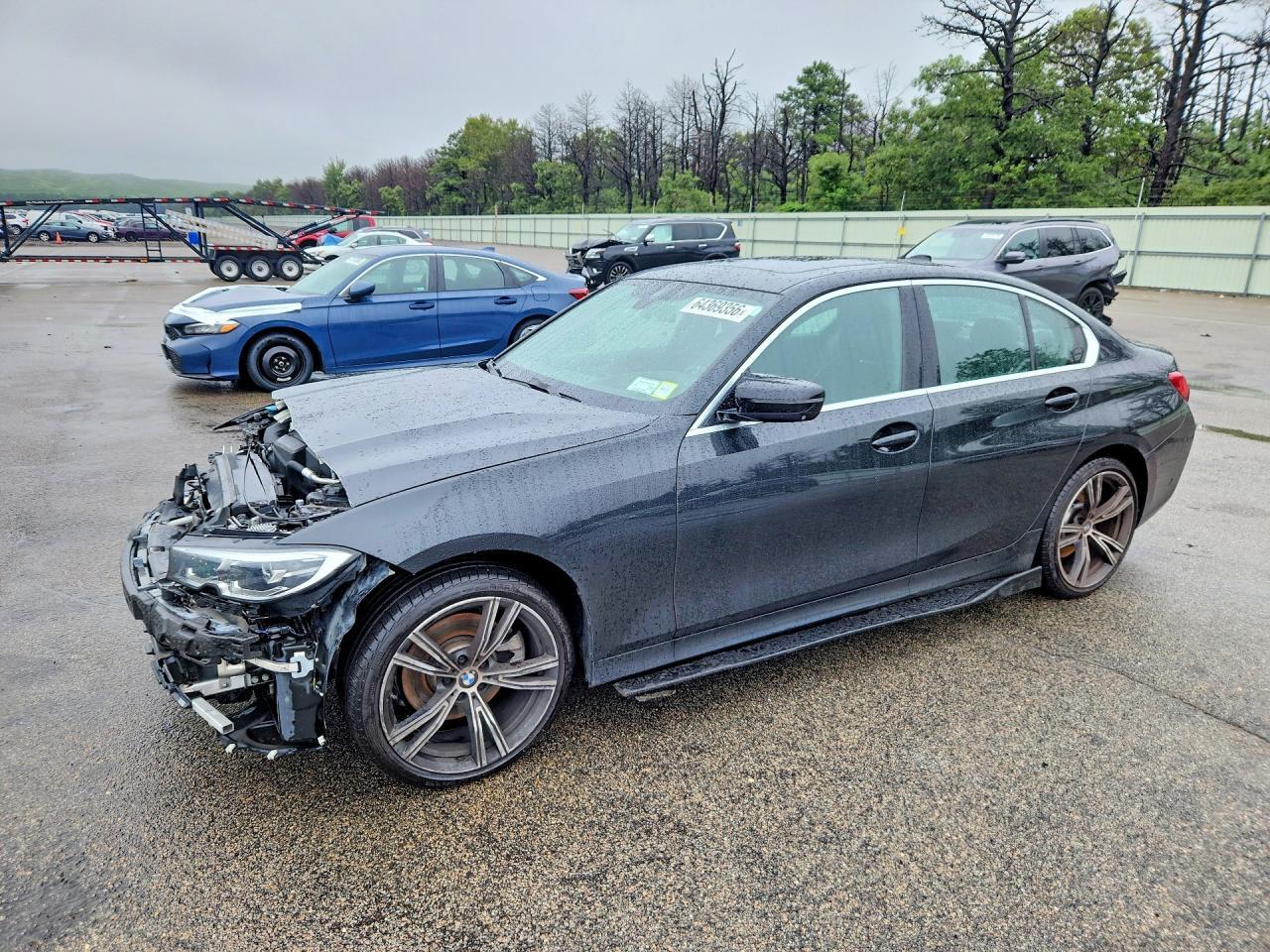 2020 BMW Seria 3 330i - zdjęcie główne
