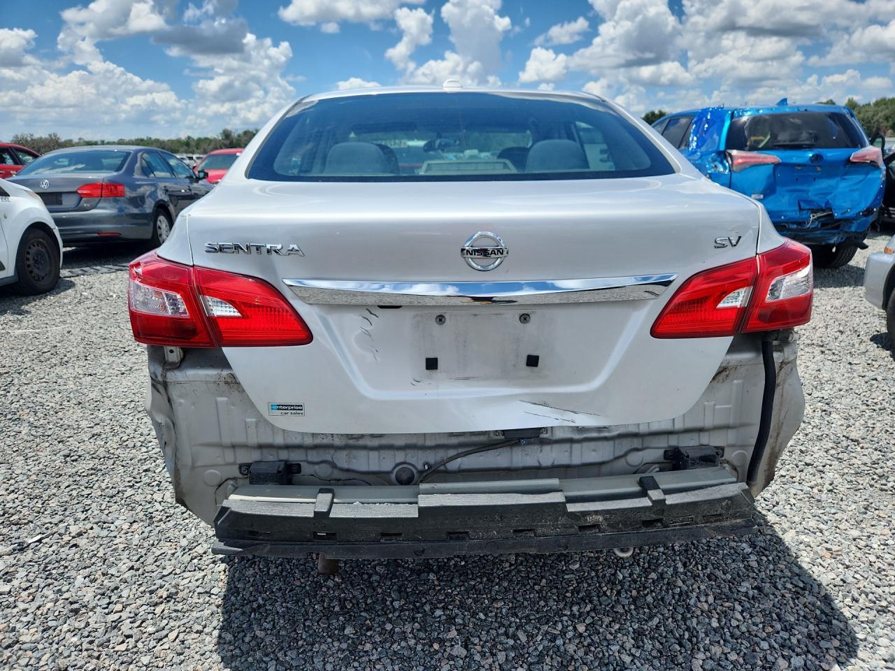 2019 Nissan Sentra Sv - zdjęcie 6