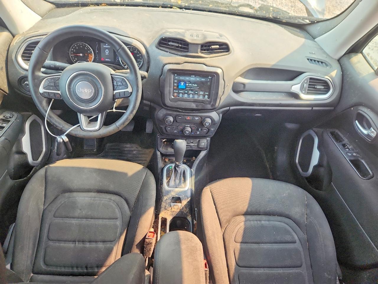 2018 Jeep Renegade Latitude - zdjęcie 8
