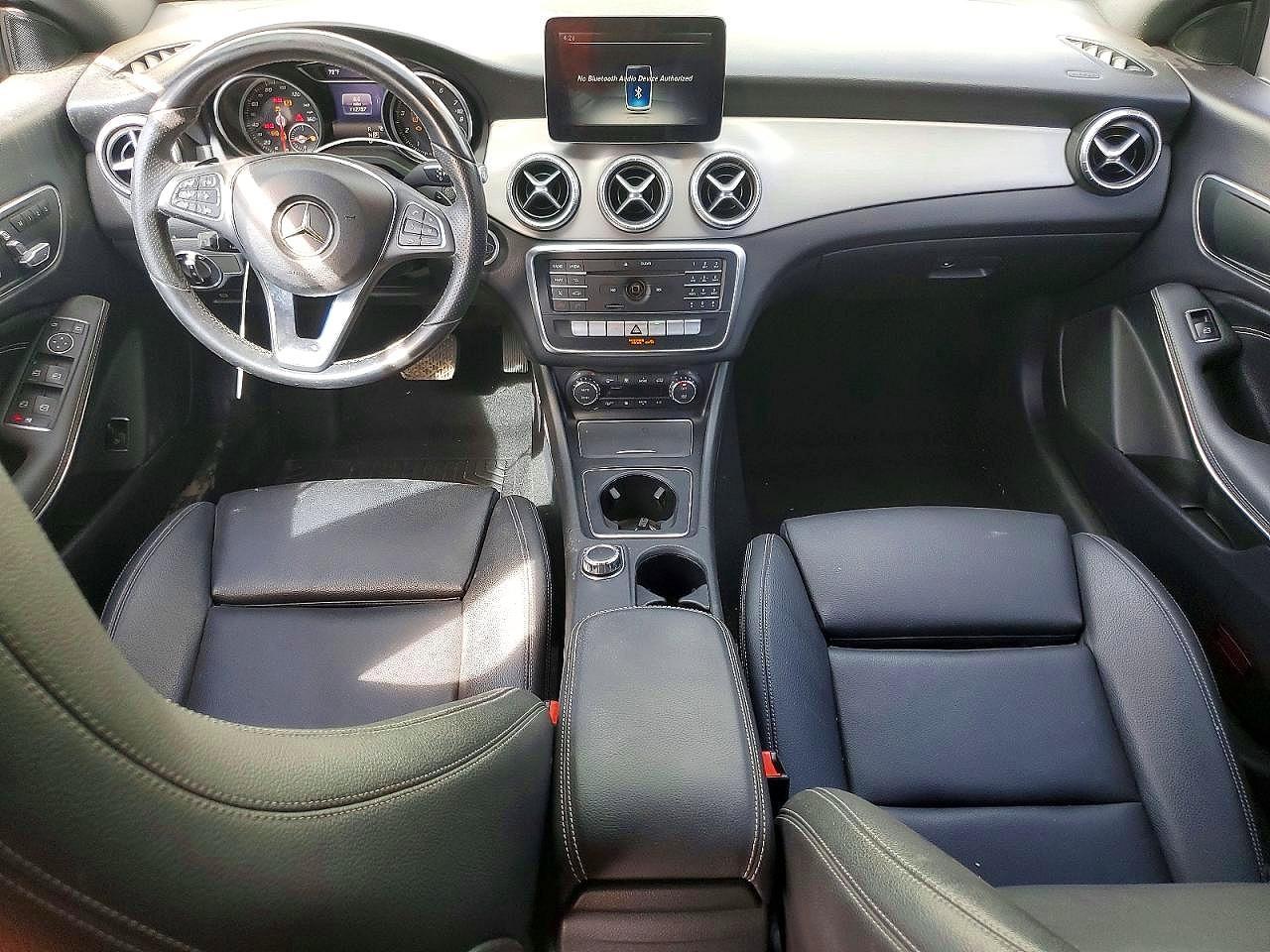 2017 Mercedes-Benz Cla 250 - zdjęcie 8