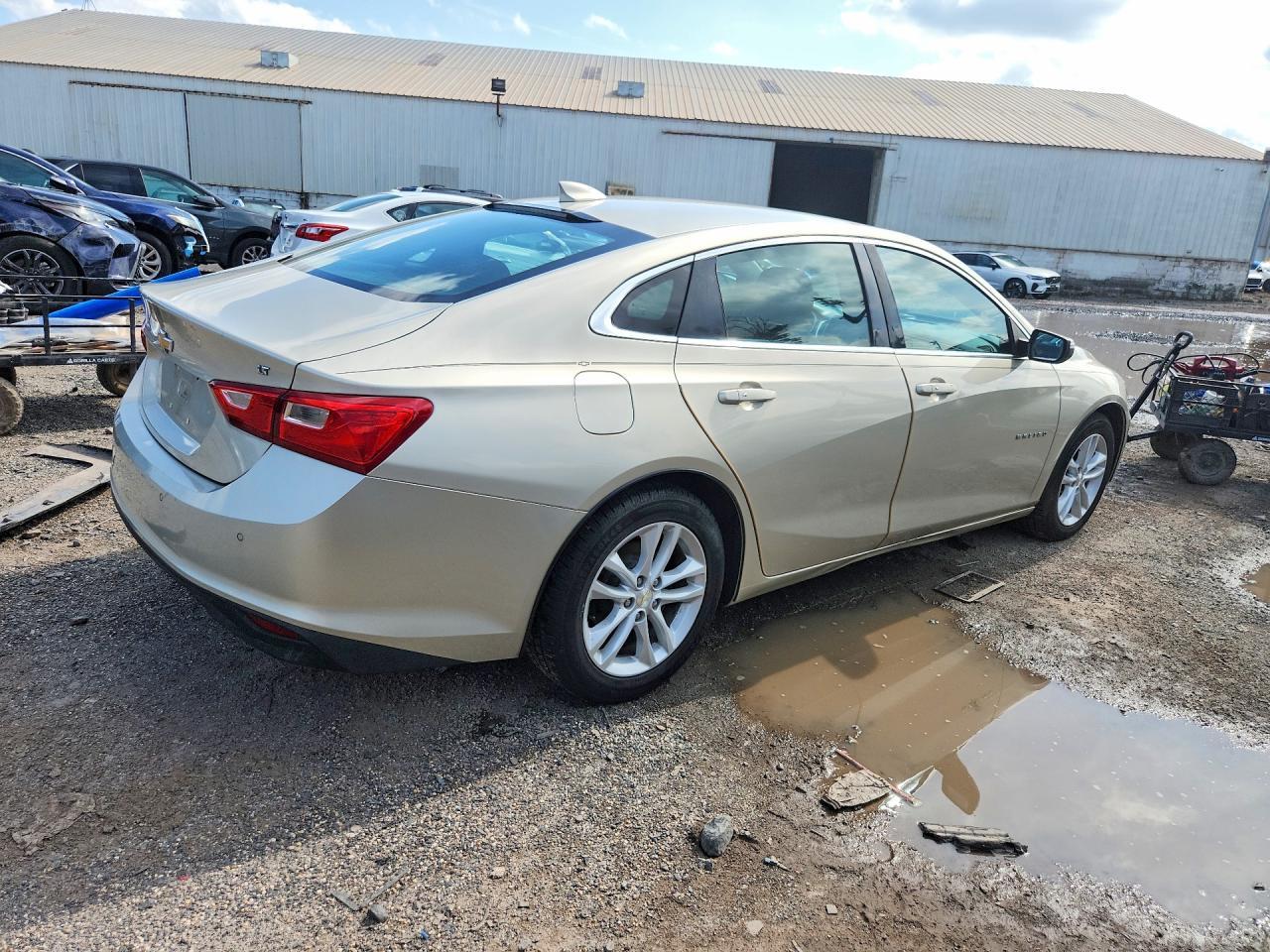 2016 Chevrolet Malibu Lt - zdjęcie 3