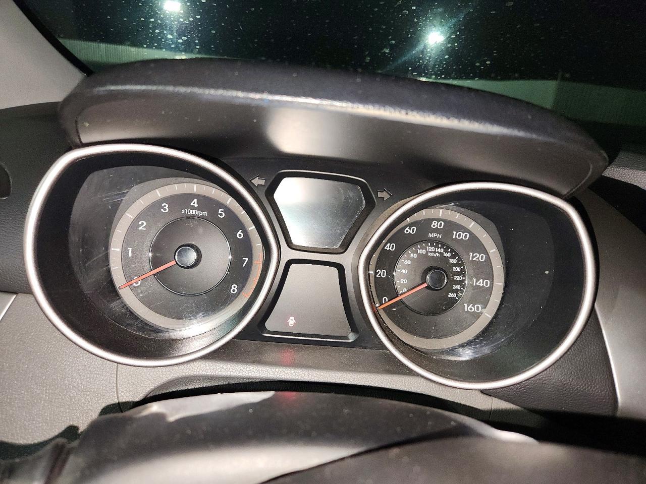 2013 Hyundai Elantra Gls - zdjęcie 9