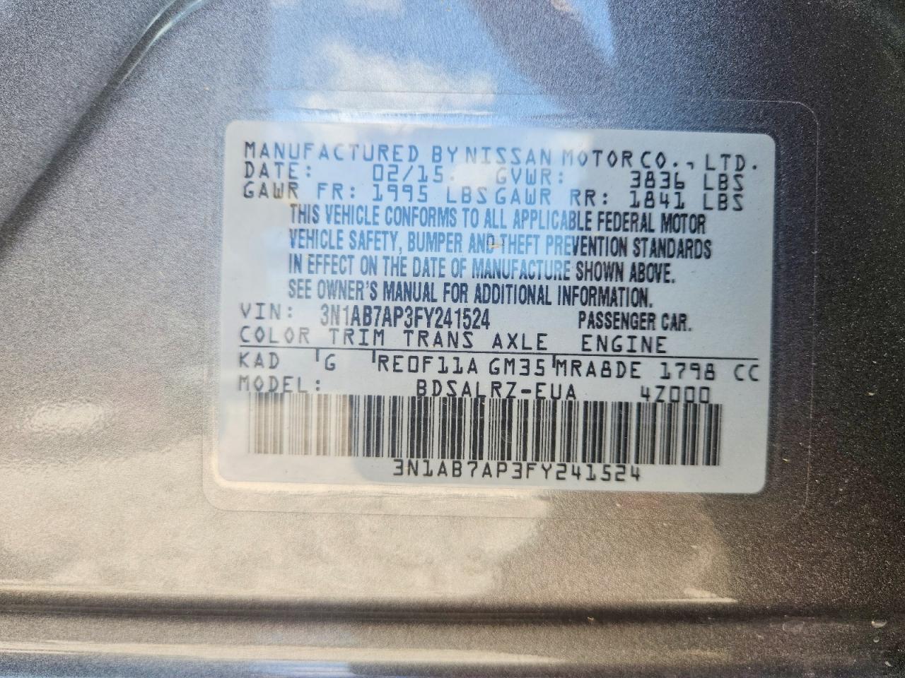 2015 Nissan Sentra Sr - zdjęcie 12