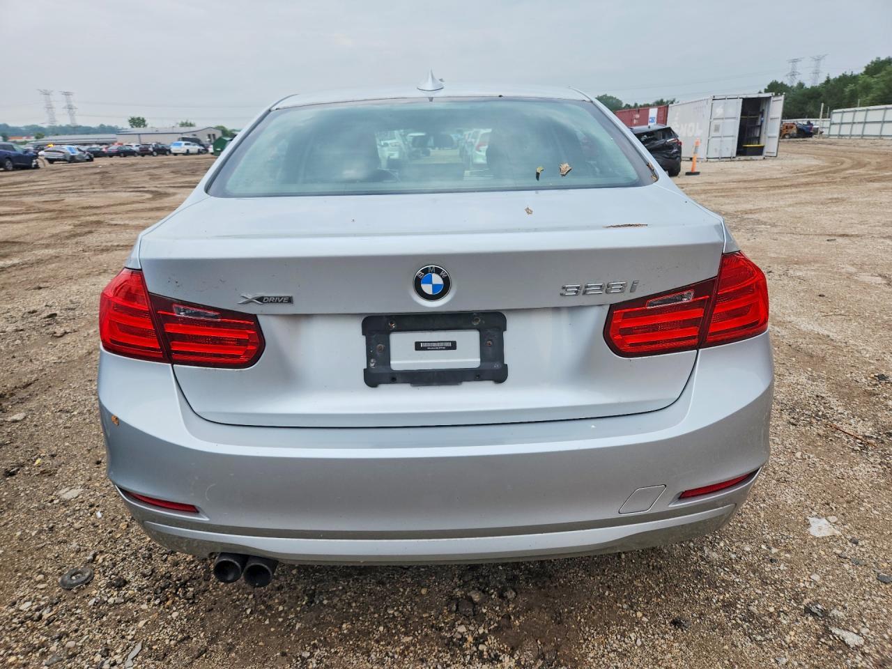 2014 BMW Seria 3 328i - zdjęcie 6
