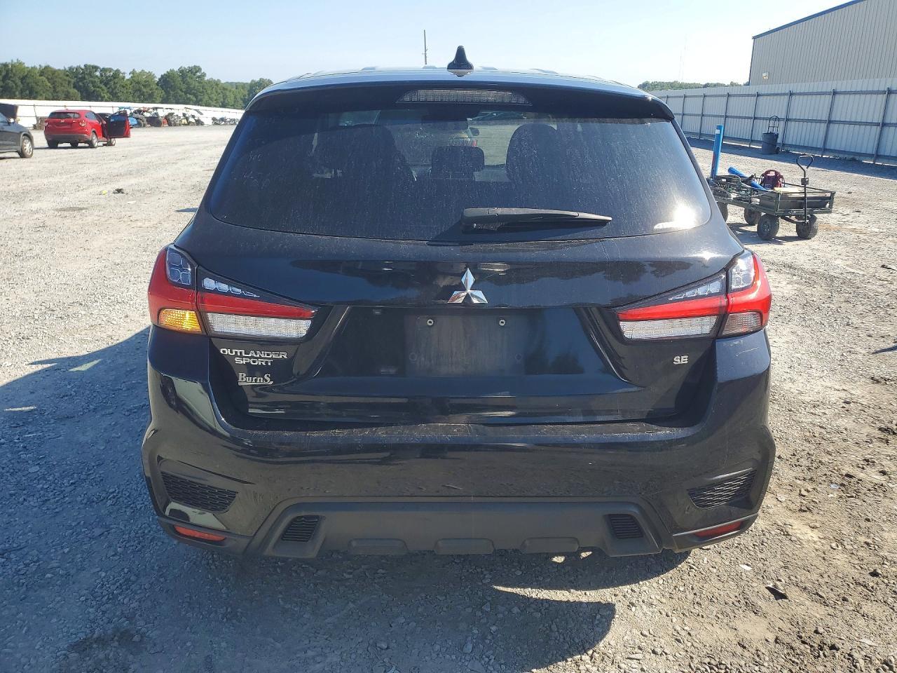 2021 Mitsubishi Outlander Sport Es - zdjęcie 6