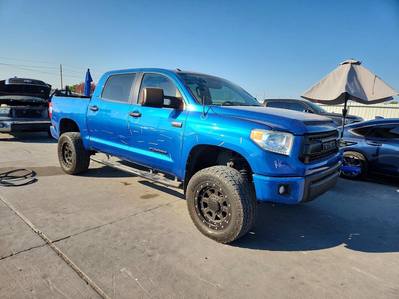 2017 Toyota Tundra Sr5 - zdjęcie 4