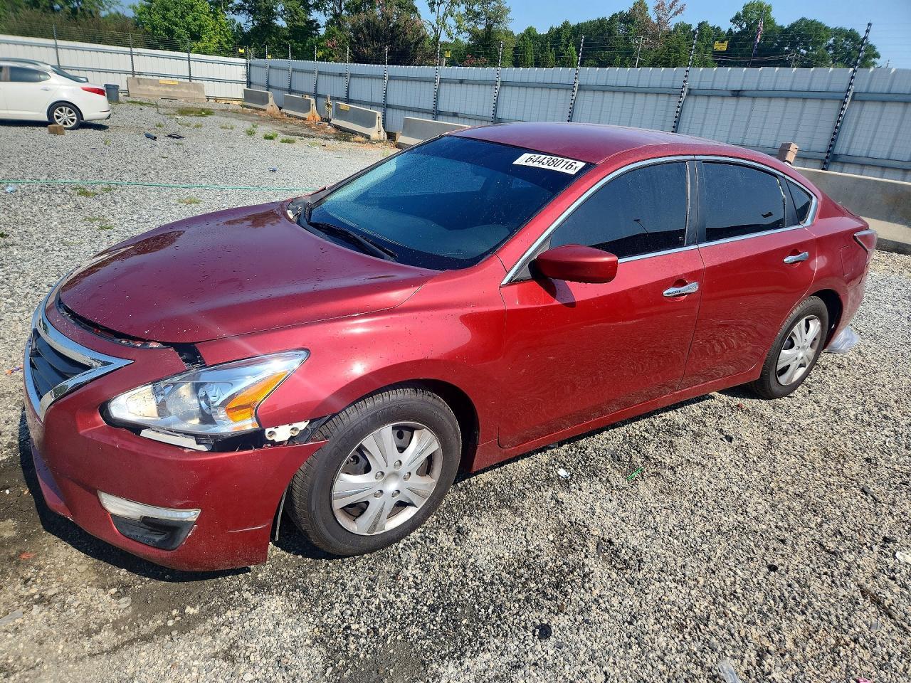 2015 Nissan Altima 2.5 S - zdjęcie główne