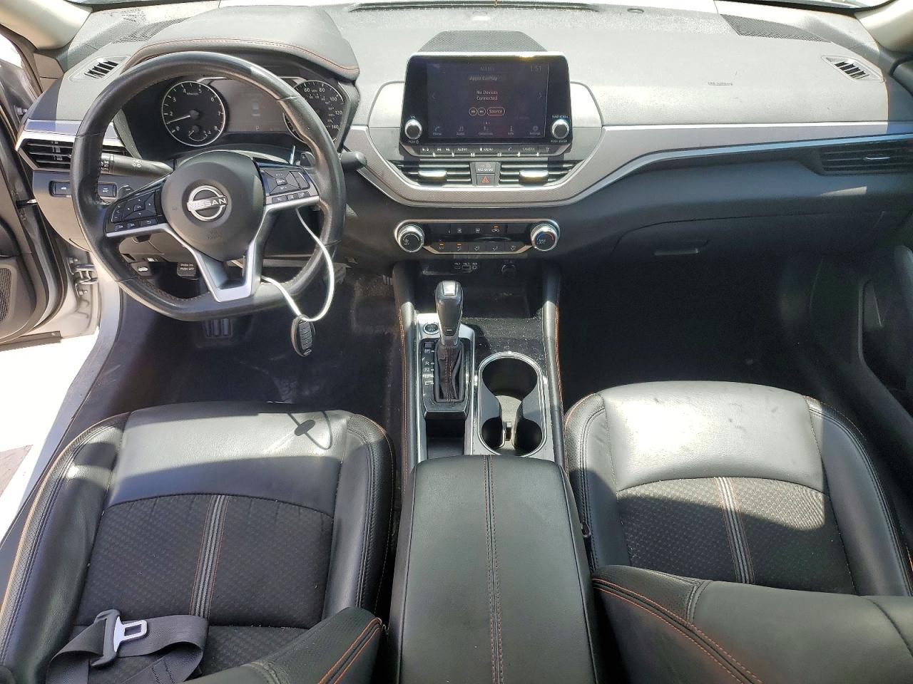 2024 Nissan Altima Sr - zdjęcie 8