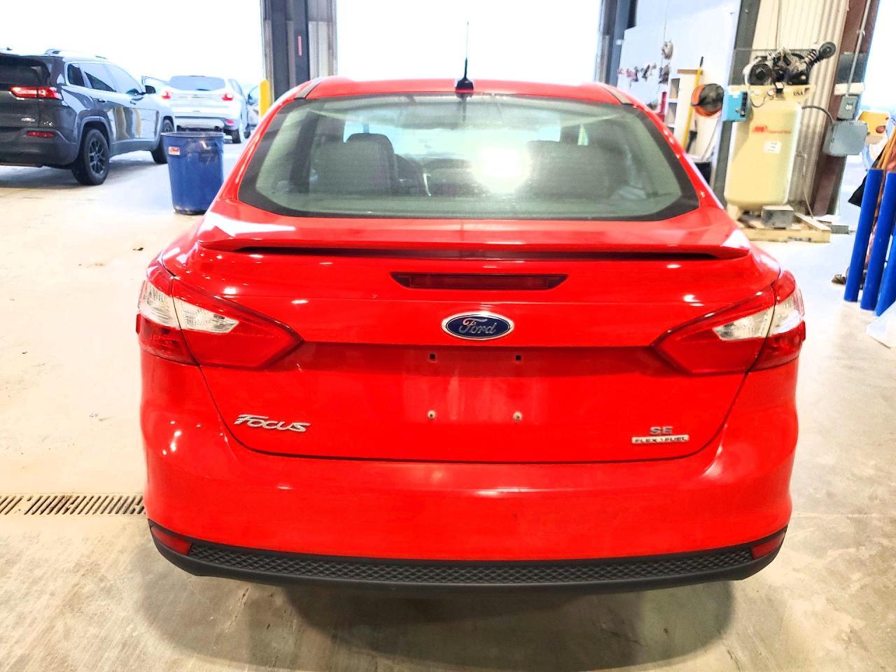 2014 Ford Focus Se - zdjęcie 6