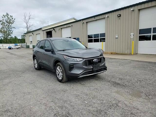 2025 Ford Escape Active - zdjęcie 13