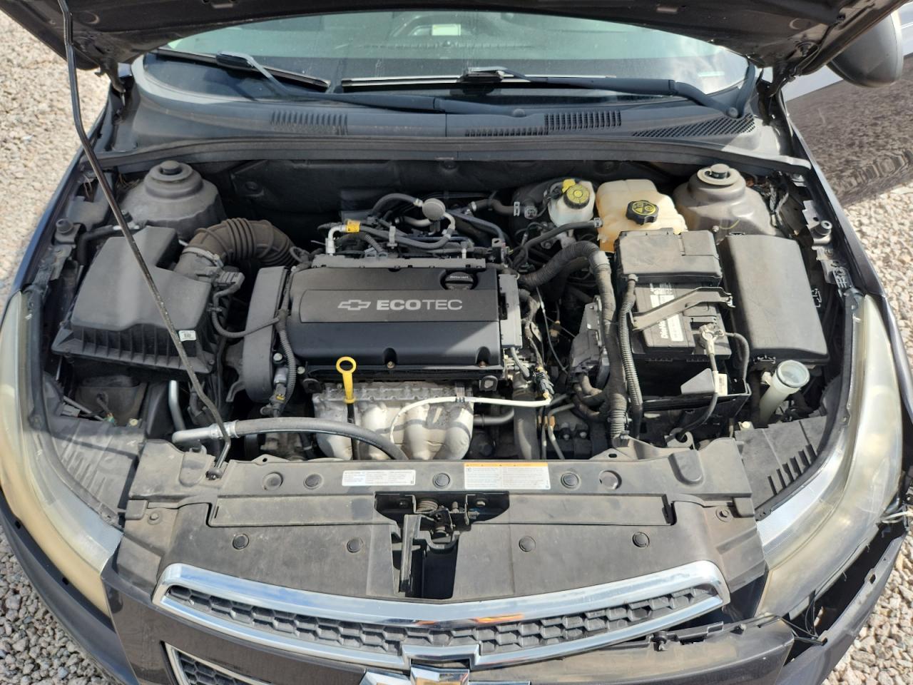 2014 Chevrolet Cruze Ls - zdjęcie 11