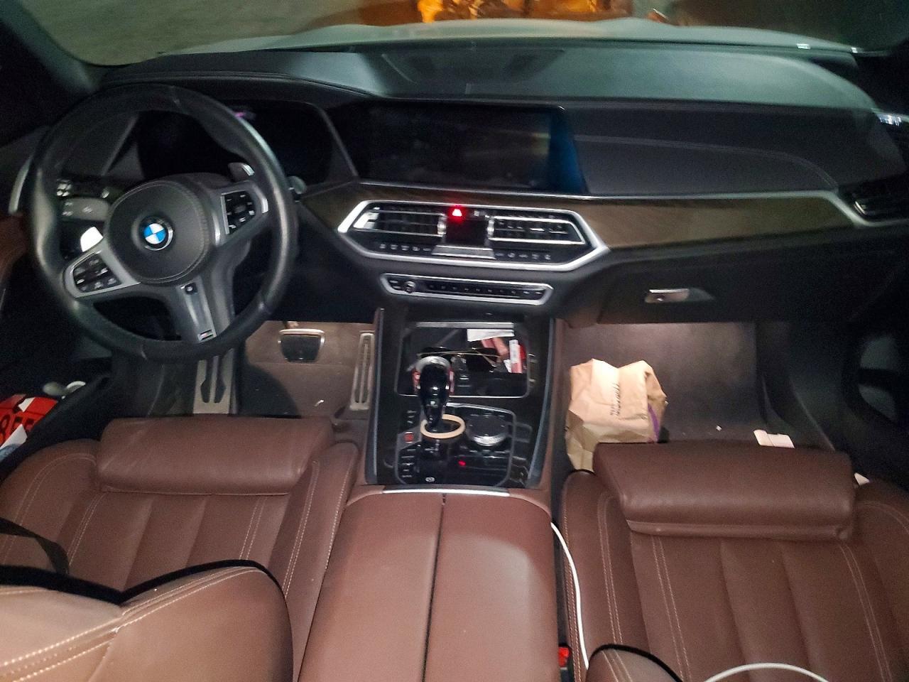2022 BMW X5 xDrive40I - zdjęcie 8