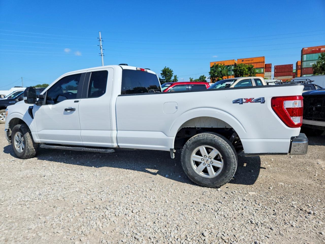 2022 Ford F150 Super Cab - zdjęcie 2