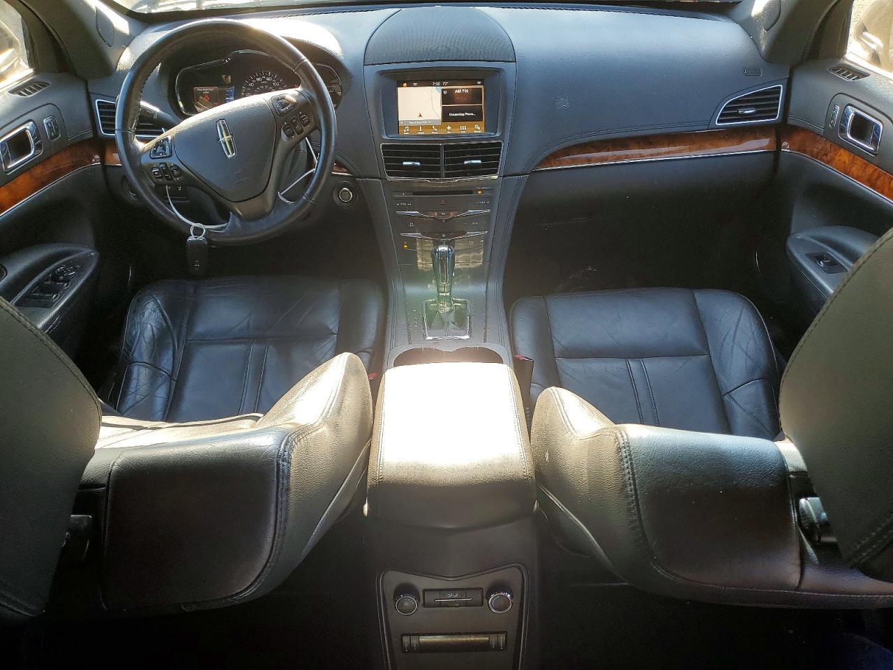 2016 Lincoln Mkt - zdjęcie 8