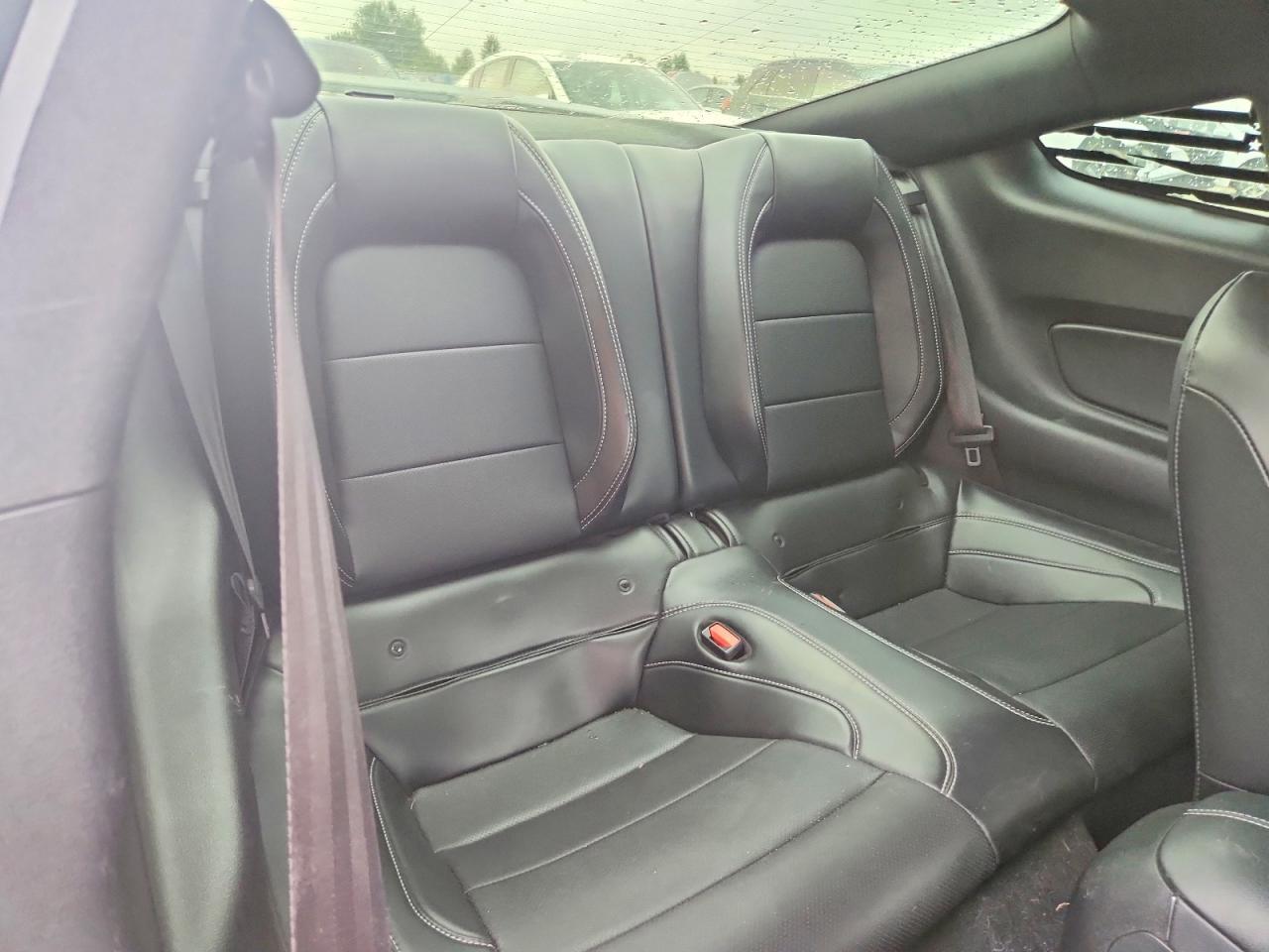 2021 Ford Mustang Gt - zdjęcie 10