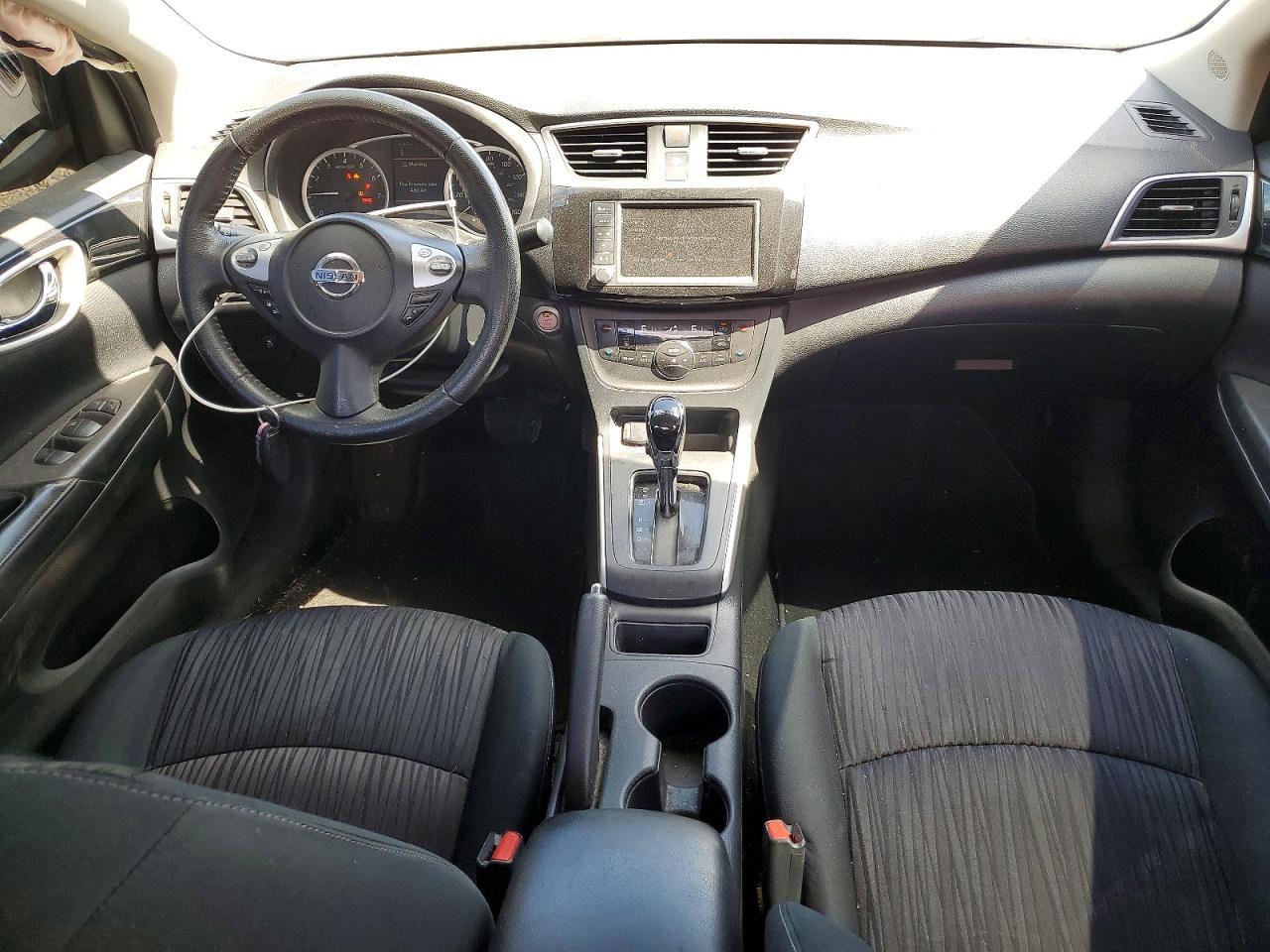 2019 Nissan Sentra Sv - zdjęcie 8
