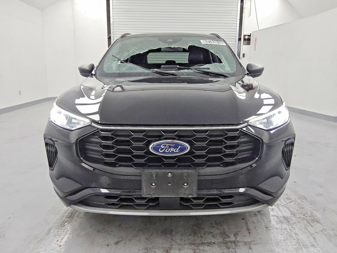 2023 Ford Escape St Line - zdjęcie 5