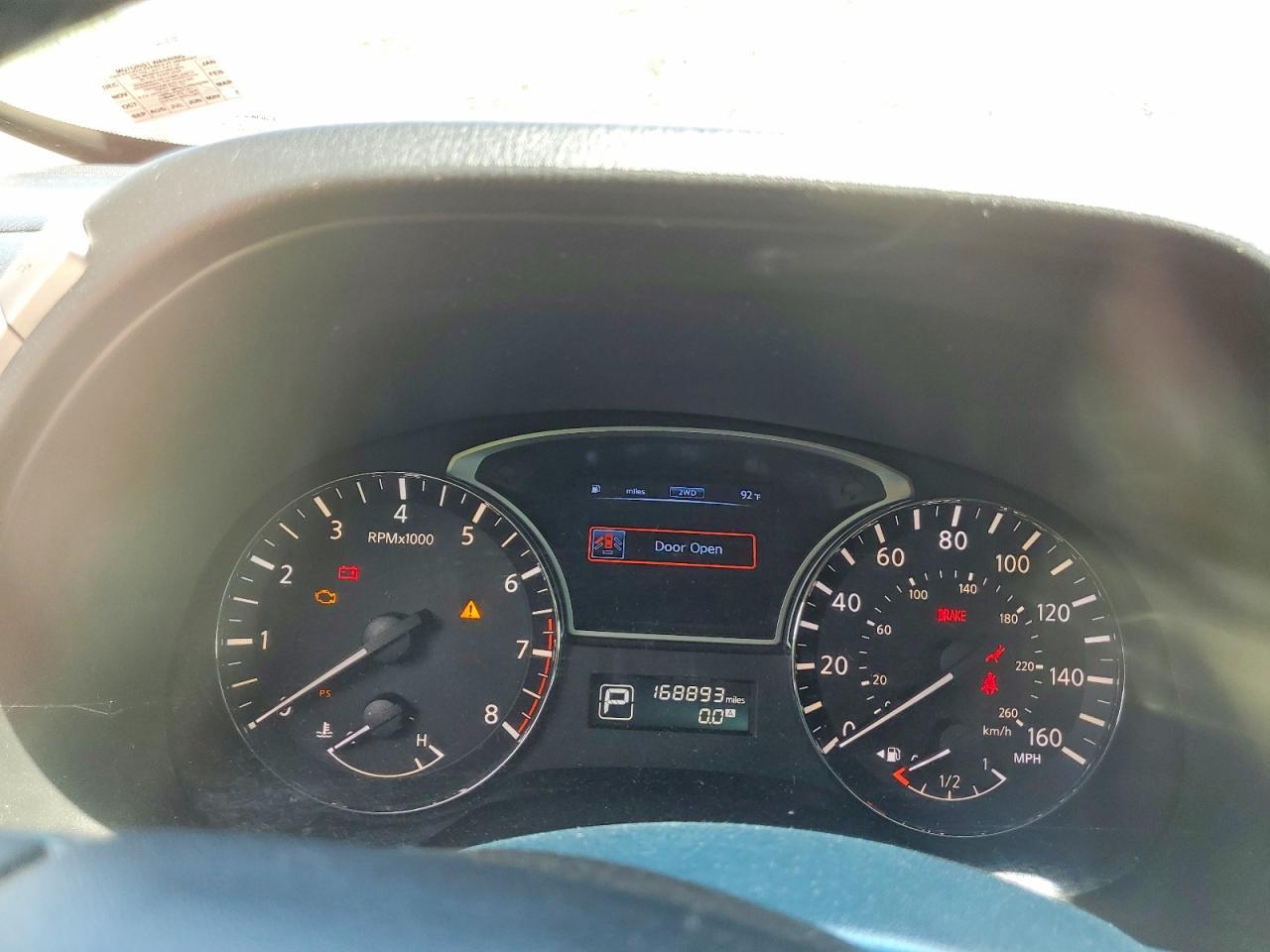 2014 Nissan Pathfinder - zdjęcie 9