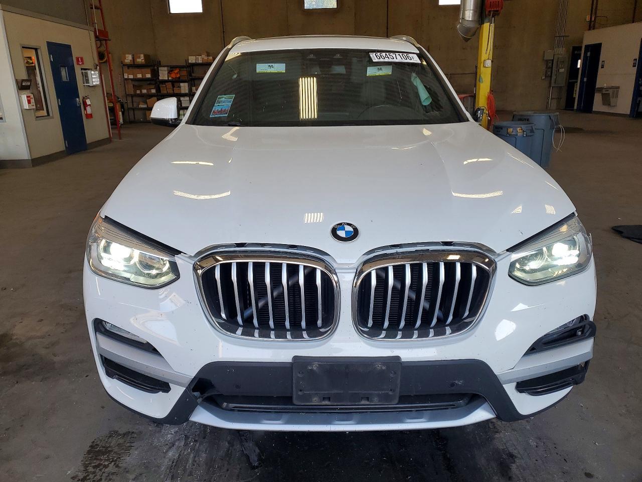 2019 BMW X3 xDrive30I - zdjęcie 5