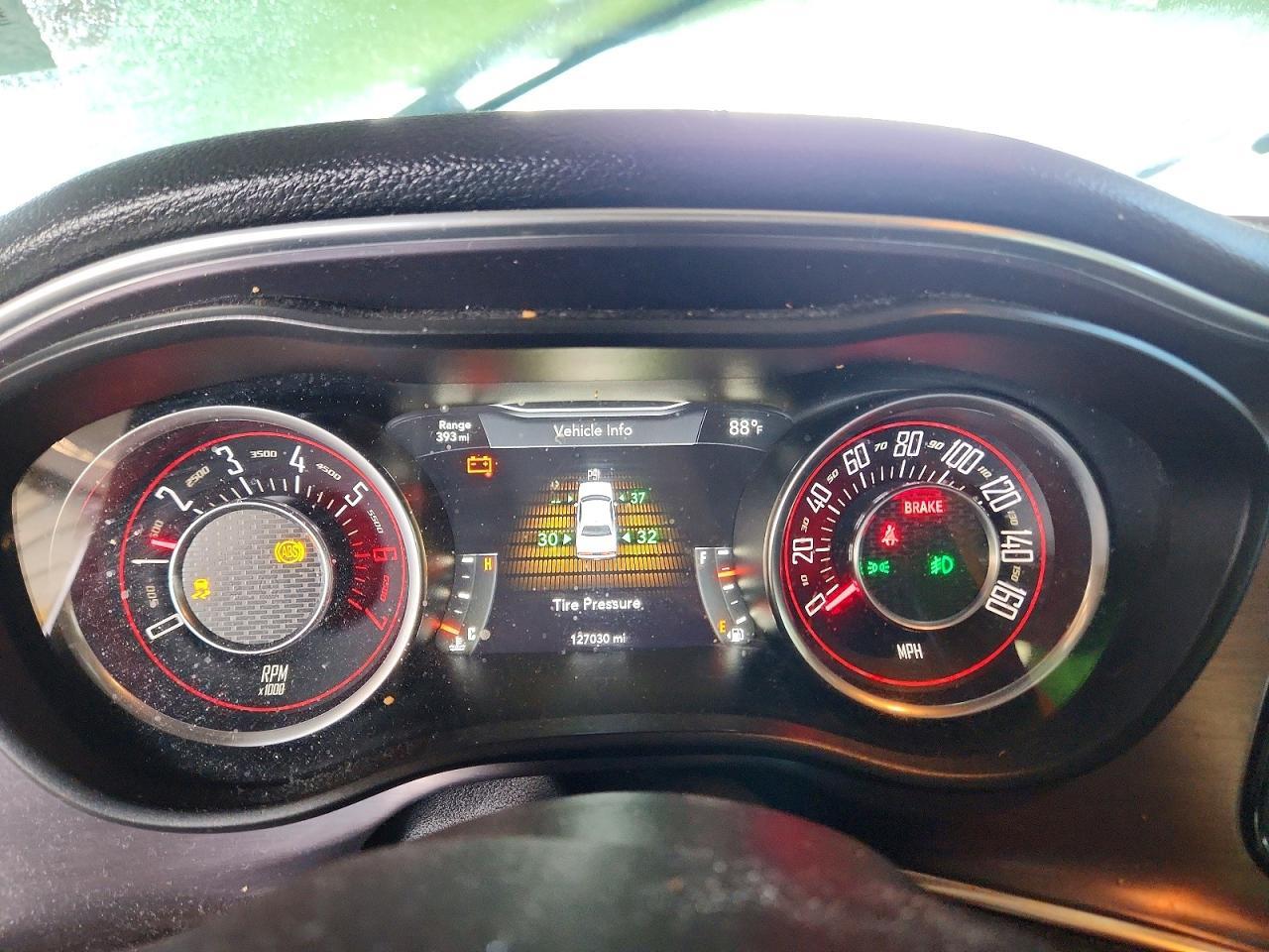 2015 Dodge Challenger Sxt - zdjęcie 9