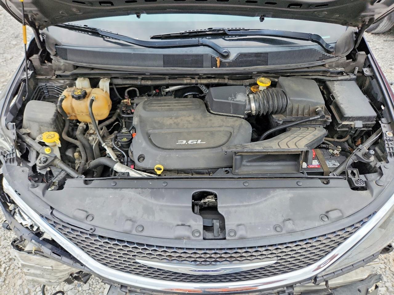 2017 Chrysler Pacifica Lx - zdjęcie 12