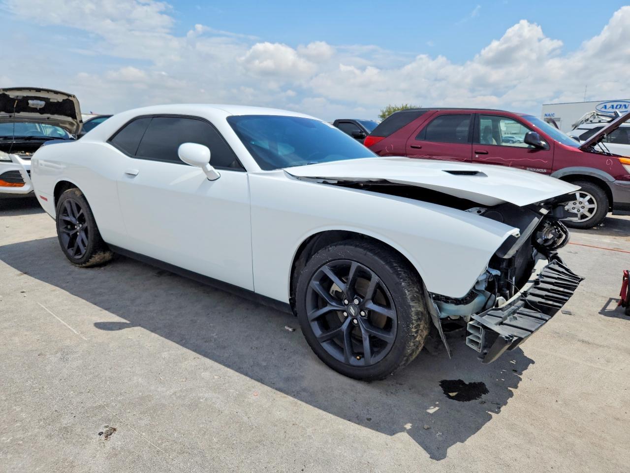 2021 Dodge Challenger Sxt - zdjęcie 4