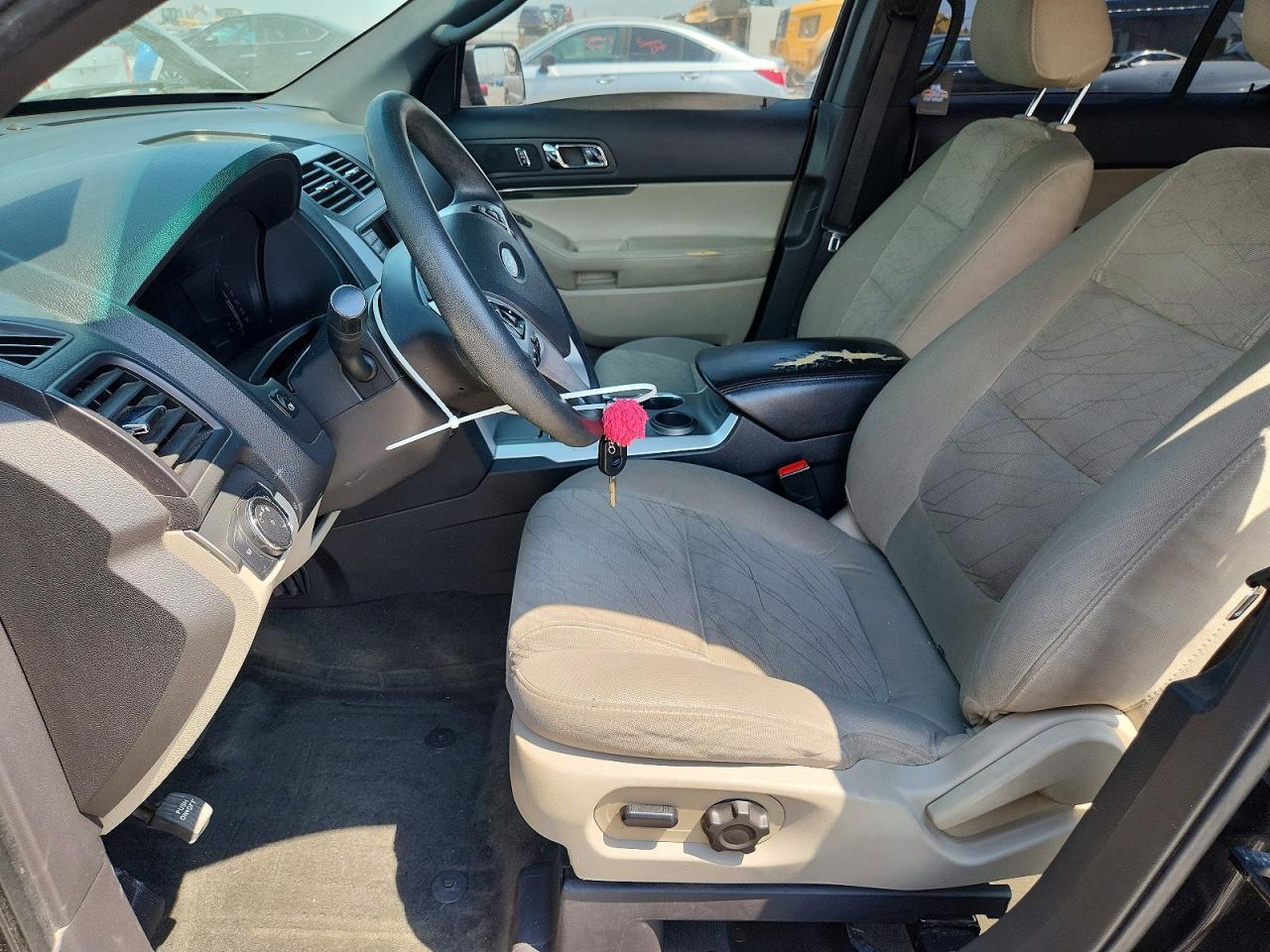 2015 Ford Explorer - zdjęcie 7