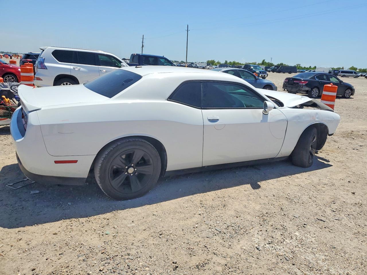 2021 Dodge Challenger Sxt - zdjęcie 3
